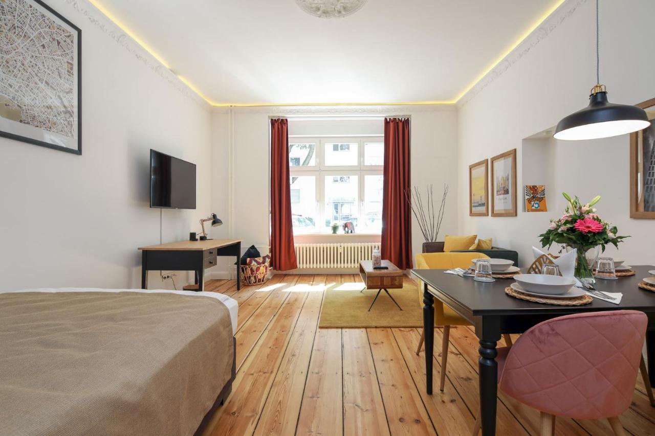 4 Personen Altbau Nahe Kurfuerstendamm - Romeo & Julia Appartement Berlijn